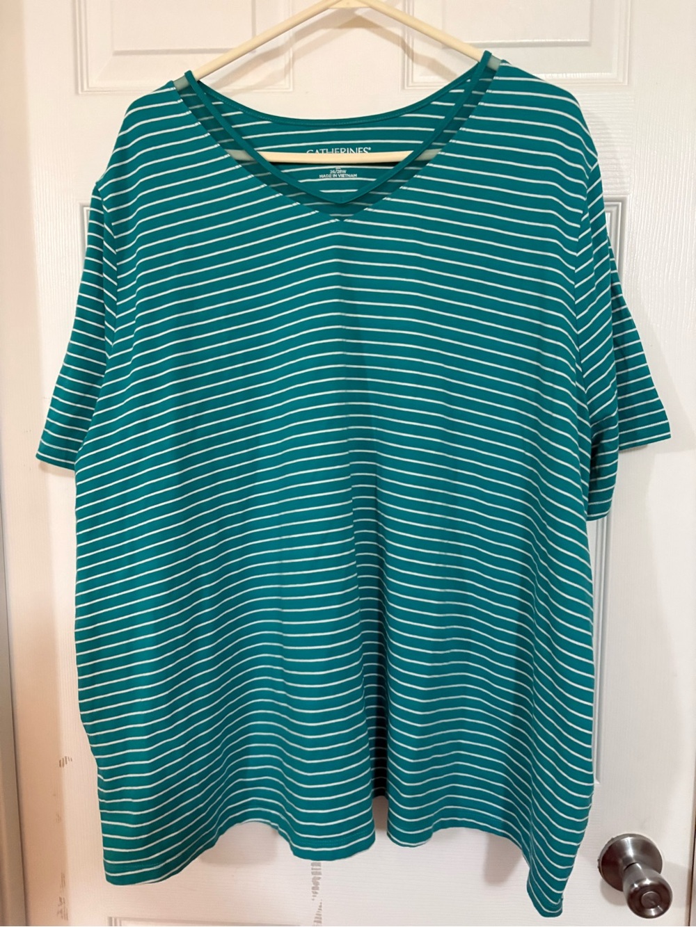 Catherines Teal & White Striped V-Neck Tee 3x 26/28 SS detail on neckline